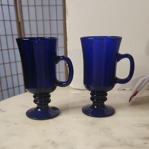 Vintage | RARE Irish Style Deep Colbalt Blue Footed Pedstal Coffee Mug 8oz Set 2